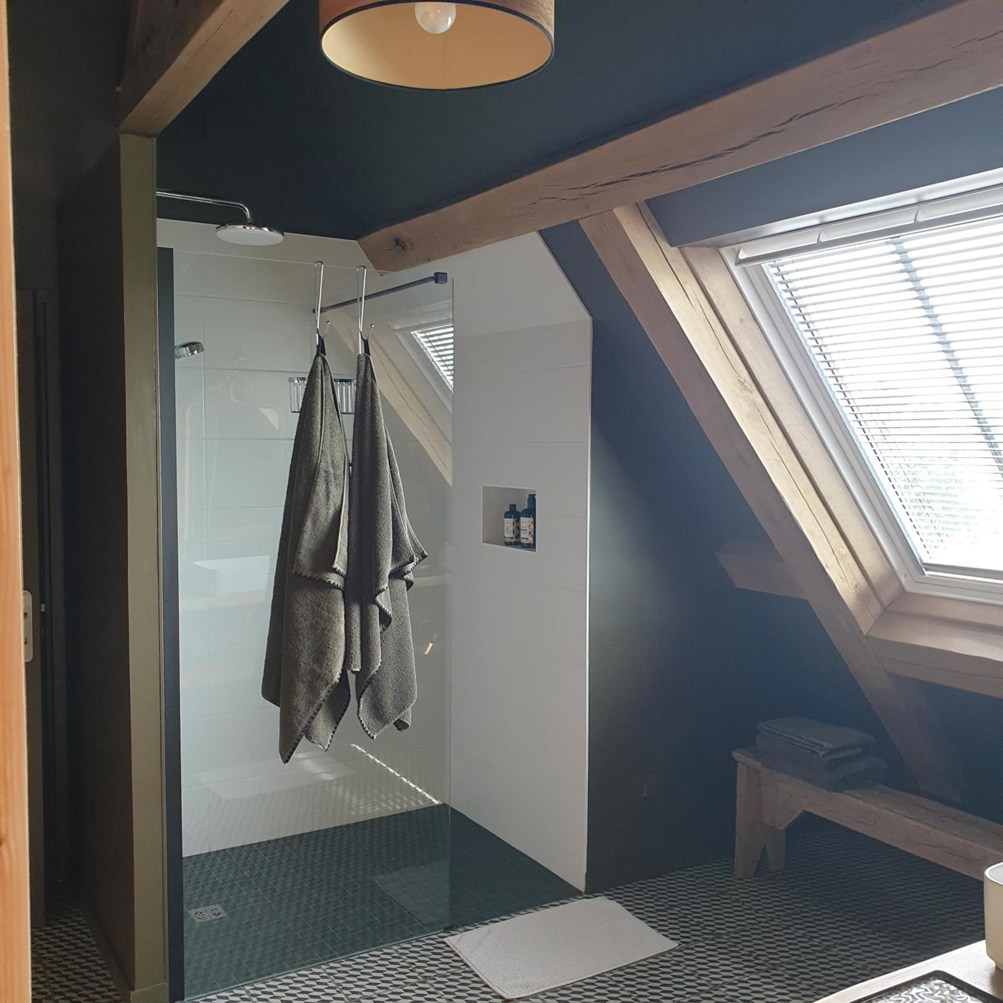 Par Hasard Ou Pas Bed & Breakfast Saint-Martin-aux-Chartrains Eksteriør bilde